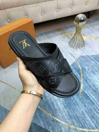 Picture of LV Slippers _SKU553983136951145